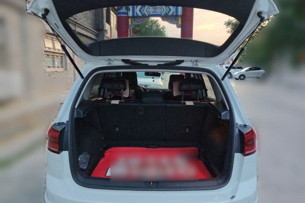 Volkswagen Golf Sportsvan 2016, 67500 км, за 8195 USD - фото 20