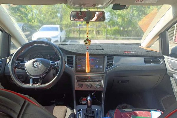 Volkswagen Golf Sportsvan 2016, за 5995 USD - фото 10