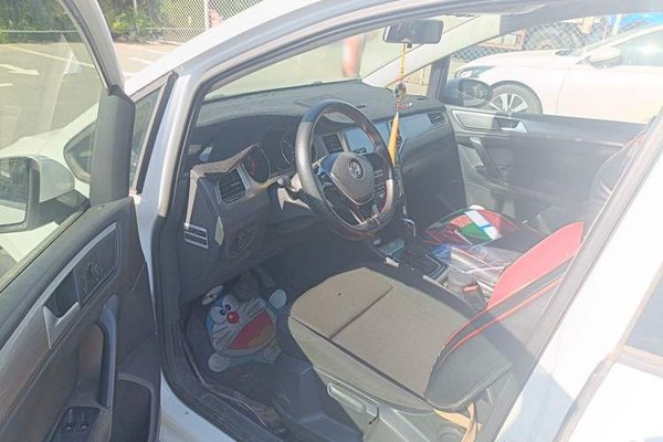 Volkswagen Golf Sportsvan 2016, за 5995 USD - фото 17