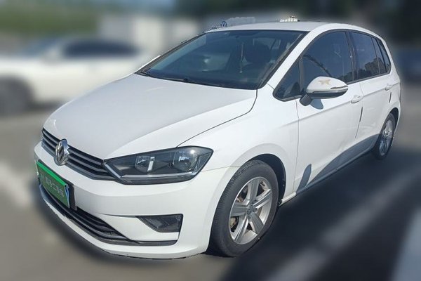 Volkswagen Golf Sportsvan · 2016 год