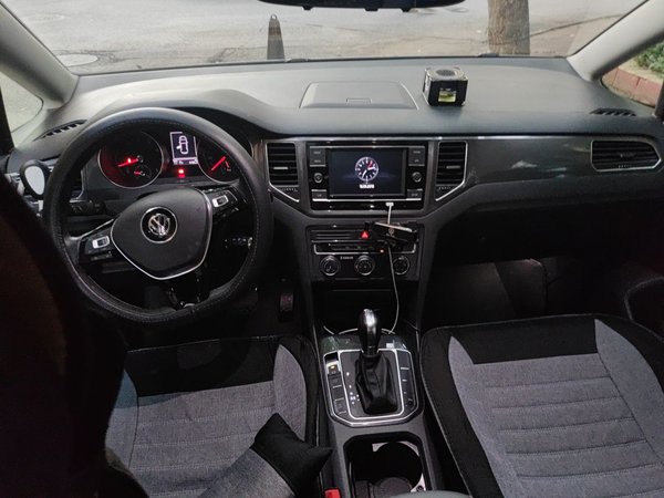 Volkswagen Golf Sportsvan 2018, 31800 км, за 9999999 USD - фото 10