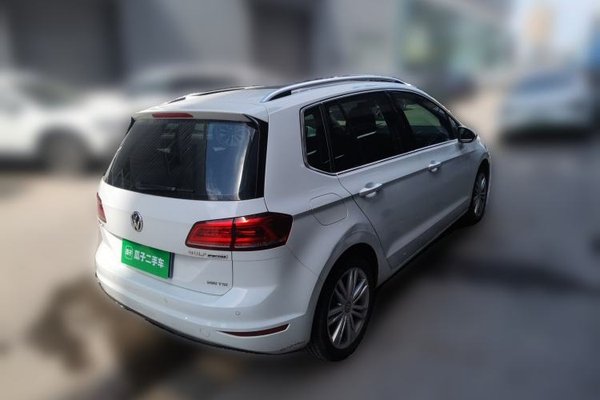 Volkswagen Golf Sportsvan 2018, 54900 км, за 9803 USD