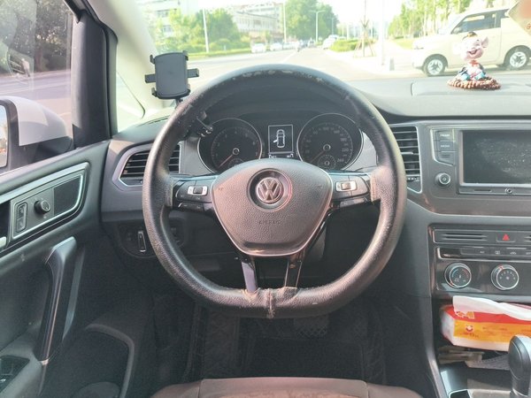 Volkswagen Golf Sportsvan 2018, 81900 км, за 7527 USD - фото 11