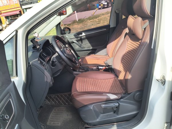 Volkswagen Golf Sportsvan 2018, 81900 км, за 7527 USD - фото 16