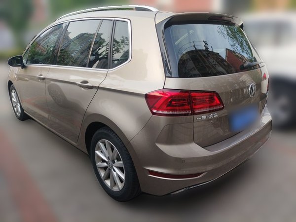 Volkswagen Golf Sportsvan 2019, 71100 км, за 8582 USD