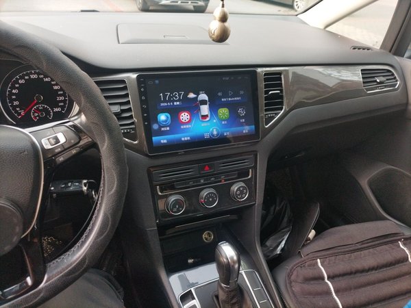Volkswagen Golf Sportsvan 2019, 71100 км, за 8582 USD - фото 14