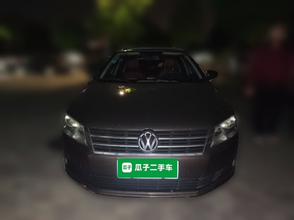 Volkswagen Gran Lavida 2013, 132100 км, за 3788 USD