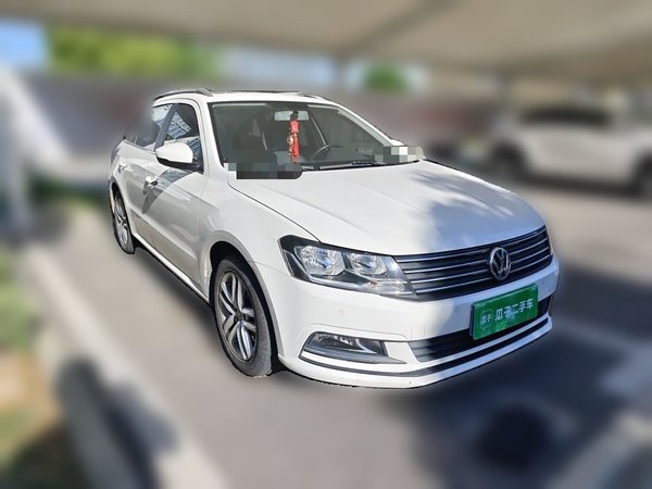 Volkswagen Gran Lavida 2015, 38400 км, за 9999999 USD