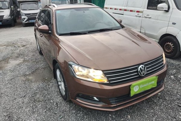 Volkswagen Gran Lavida 2015, 99300 км, за 6476 USD