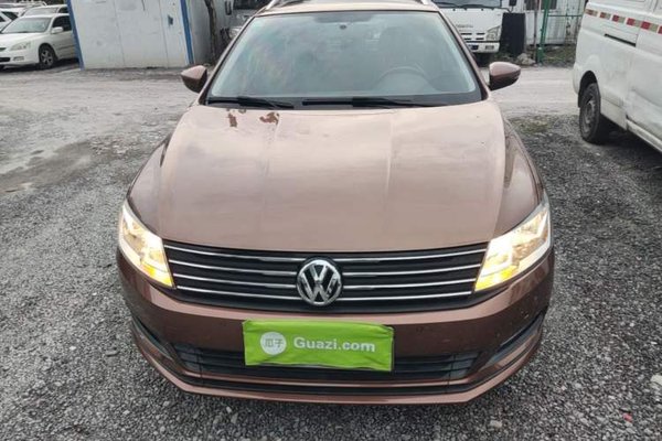 Volkswagen Gran Lavida 2015, 99300 км, за 6476 USD