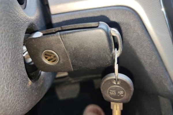 Volkswagen Gran Lavida 2015, 99300 км, за 6476 USD - фото 29