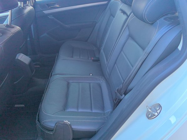 Volkswagen Gran Lavida 2015, 116000 км, за 6743 USD - фото 20