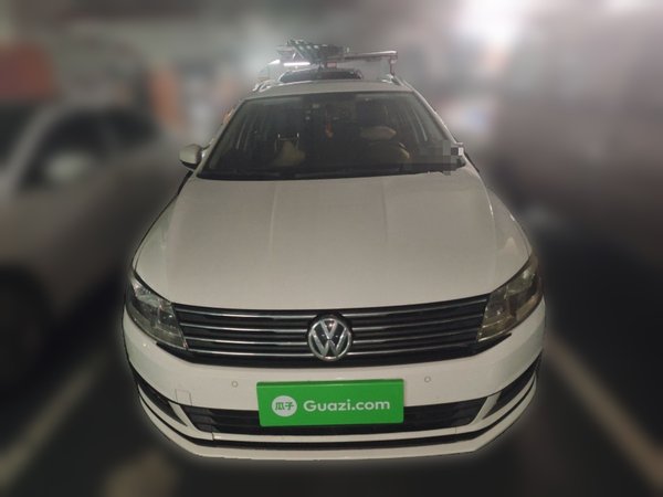 Volkswagen Gran Lavida 2015, 174300 км, за 5344 USD
