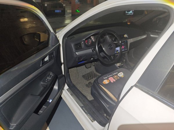 Volkswagen Gran Lavida 2015, 174300 км, за 5344 USD - фото 14