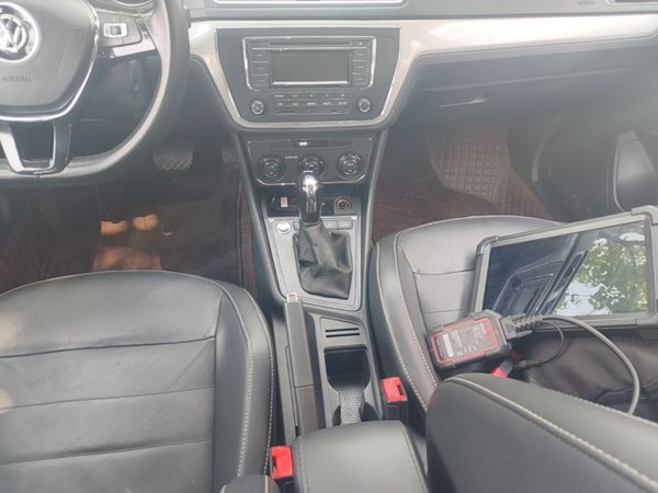 Volkswagen Gran Lavida 2017, 110300 км, за 7269 USD - фото 17