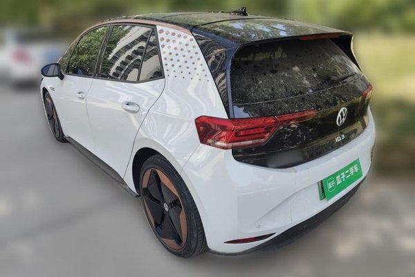 Volkswagen ID.3 2021, 50900 км, за 13698 USD