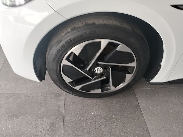 Volkswagen ID.3 2021, 56400 км, за 13043 USD - фото 8