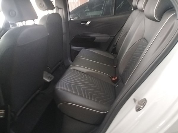 Volkswagen ID.3 2021, 56400 км, за 13043 USD - фото 20