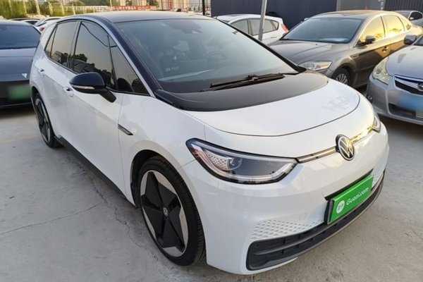 Volkswagen ID.3 2021, 60199 км, за 12843 USD