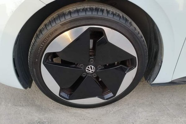Volkswagen ID.3 2021, 60199 км, за 12843 USD - фото 10