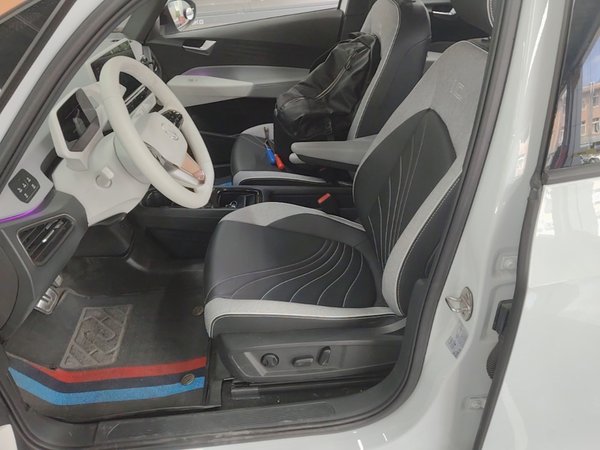 Volkswagen ID.3 2021, 61400 км, за 13570 USD - фото 18