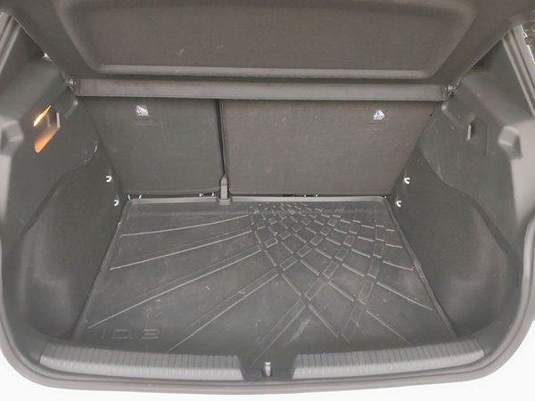 Volkswagen ID.3 2021, 61400 км, за 13570 USD - фото 22