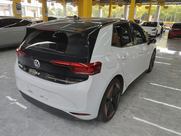 Volkswagen ID.3 2021, 61400 км, за 13570 USD - фото 6