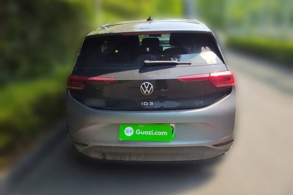 Volkswagen ID.3 2022, 80800 км, за 11386 USD