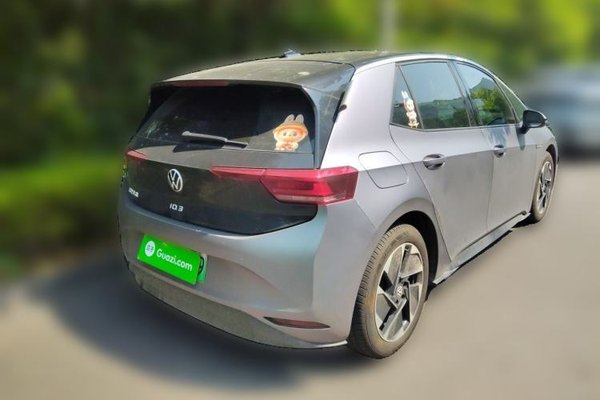Volkswagen ID.3 2022, 80800 км, за 11386 USD