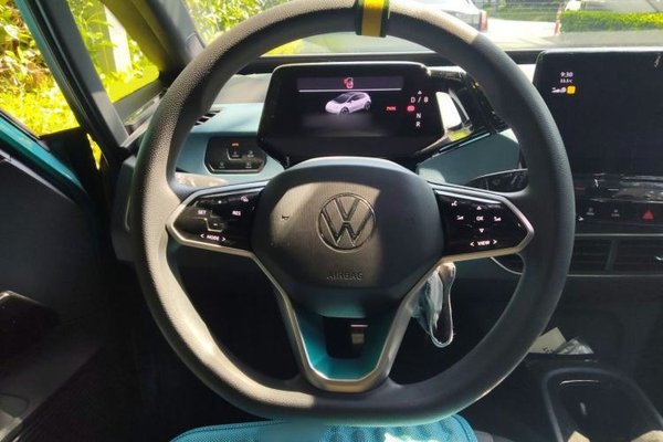 Volkswagen ID.3 2022, 80800 км, за 11386 USD - фото 7