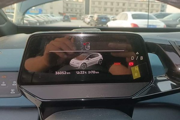 Volkswagen ID.3 2022, 36000 км, за 12635 USD - фото 14