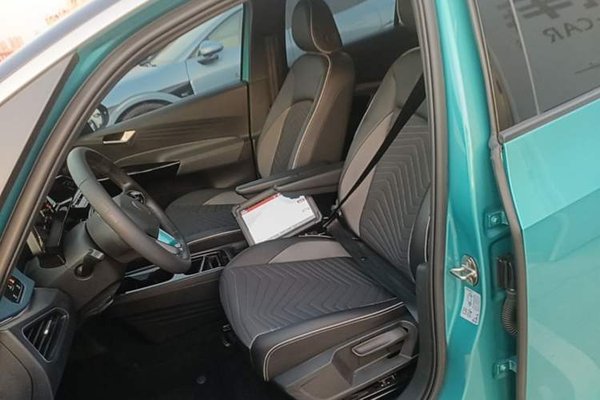 Volkswagen ID.3 2022, 36000 км, за 12635 USD - фото 17