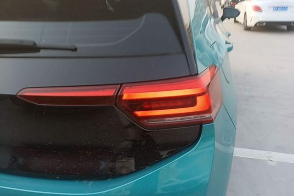 Volkswagen ID.3 2022, 36000 км, за 12635 USD - фото 9