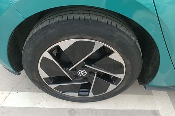 Volkswagen ID.3 2022, 36000 км, за 12635 USD - фото 11