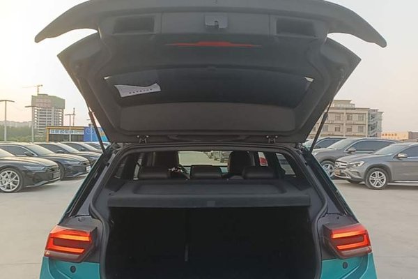 Volkswagen ID.3 2022, 36000 км, за 12635 USD - фото 22
