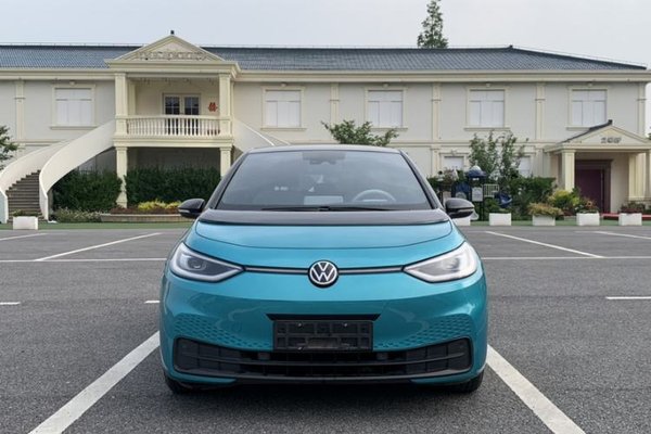 Volkswagen ID.3 2022, 43000 км, за 12902 USD - фото 26