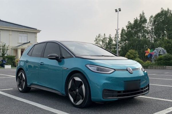 Volkswagen ID.3 2022, 43000 км, за 12902 USD - фото 27