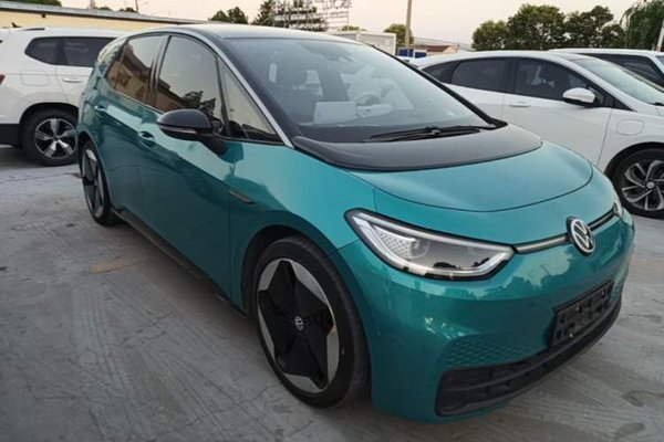 Volkswagen ID.3 2022, 43000 км, за 12902 USD - фото 17