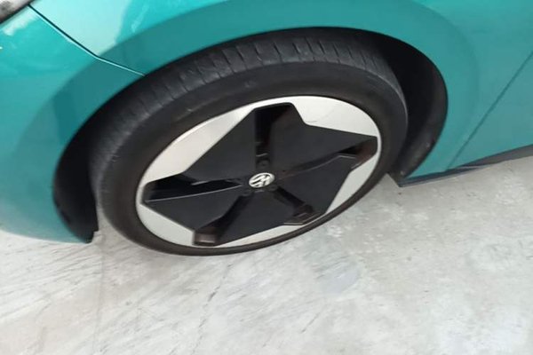 Volkswagen ID.3 2022, 43000 км, за 12902 USD - фото 24