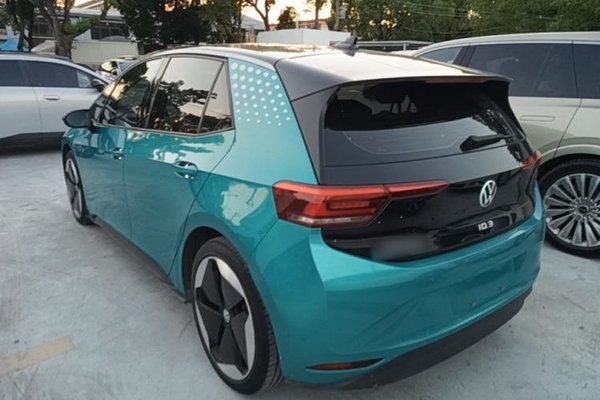 Volkswagen ID.3 2022, 43000 км, за 12902 USD - фото 18