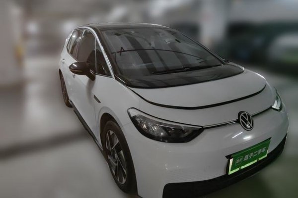 Volkswagen ID.3 2023, 36000 км, за 11475 USD