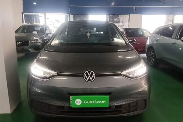 Volkswagen ID.3 2023, 13899 км, за 14212 USD