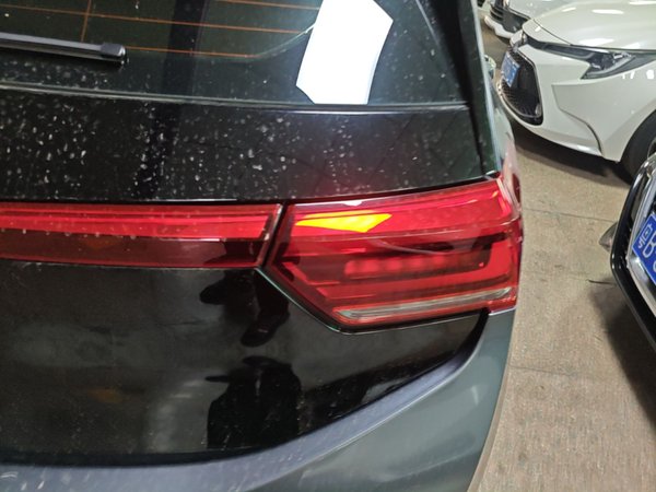 Volkswagen ID.3 2023, 25200 км, за 14792 USD - фото 7