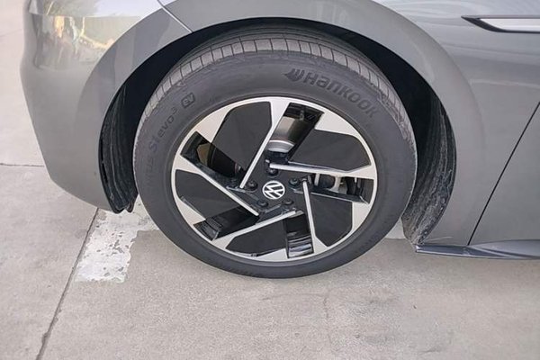 Volkswagen ID.3 2023, 28000 км, за 14567 USD - фото 30