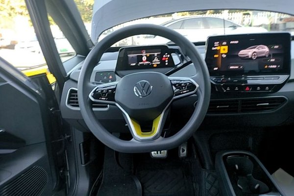 Volkswagen ID.3 2023, 28000 км, за 14567 USD - фото 6