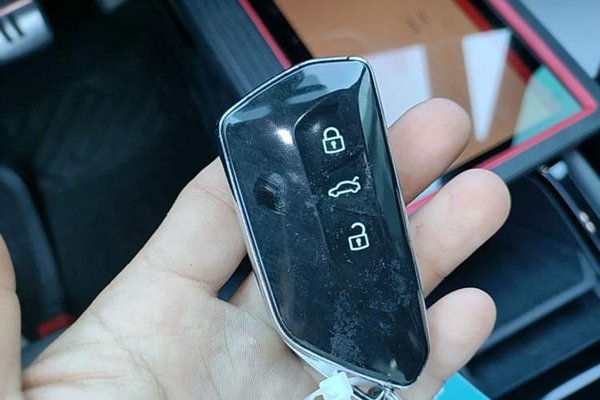 Volkswagen ID.3 2023, 28000 км, за 14567 USD - фото 17