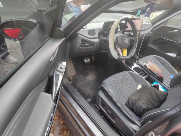Volkswagen ID.3 2023, 28500 км, за 12985 USD - фото 13