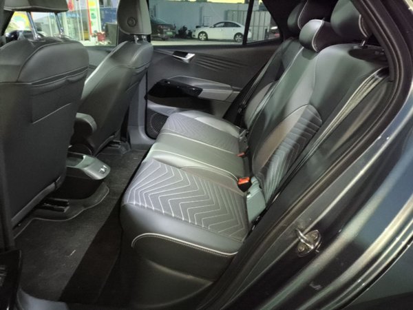 Volkswagen ID.3 2023, 5300 км, за 14199 USD - фото 20