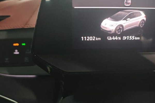 Volkswagen ID.3 2023, 12000 км, за 14307 USD - фото 11