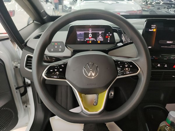 Volkswagen ID.3 2023, 41400 км, за 12955 USD - фото 14